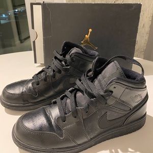 All Black Air Jordan 1 mid - Retro size 7 kids 9 women